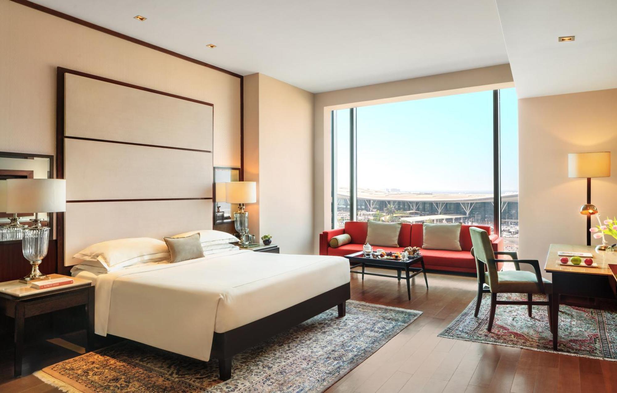 Taj Bangalore Devanahalli Екстер'єр фото A room at the hotel