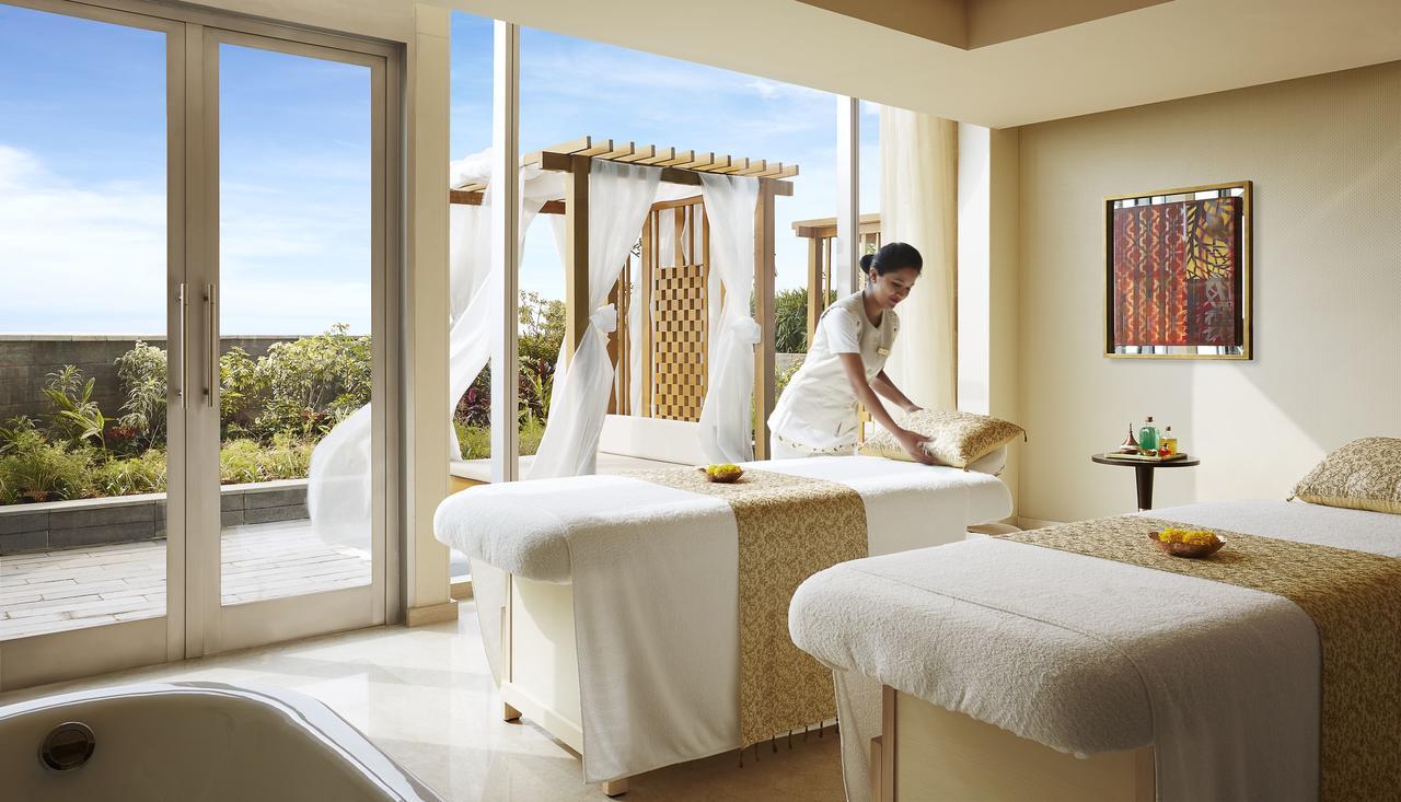 Taj Bangalore Devanahalli Екстер'єр фото Spa at The Oberoi, Mumbai