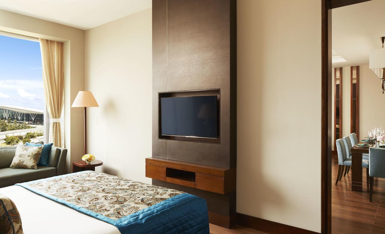 Taj Bangalore Devanahalli Екстер'єр фото A television set in a hotel room