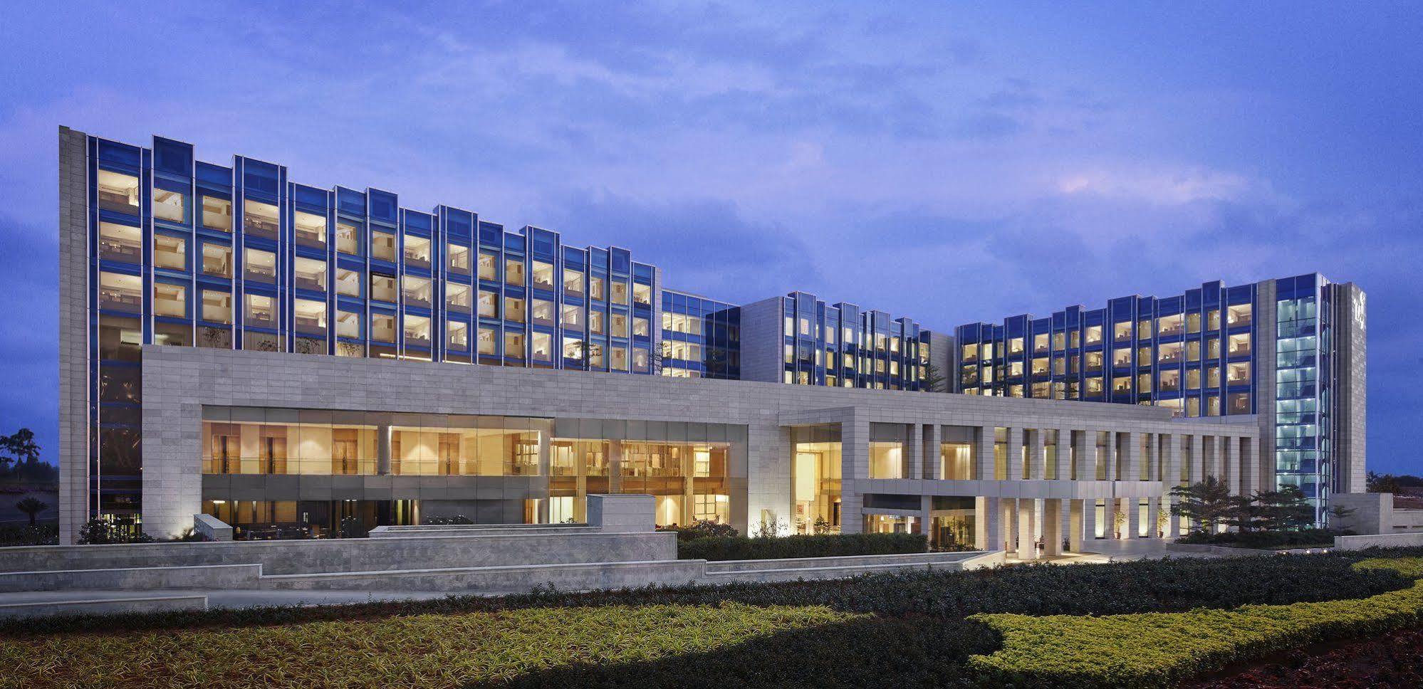 Taj Bangalore Devanahalli Екстер'єр фото The Westin Nanjing