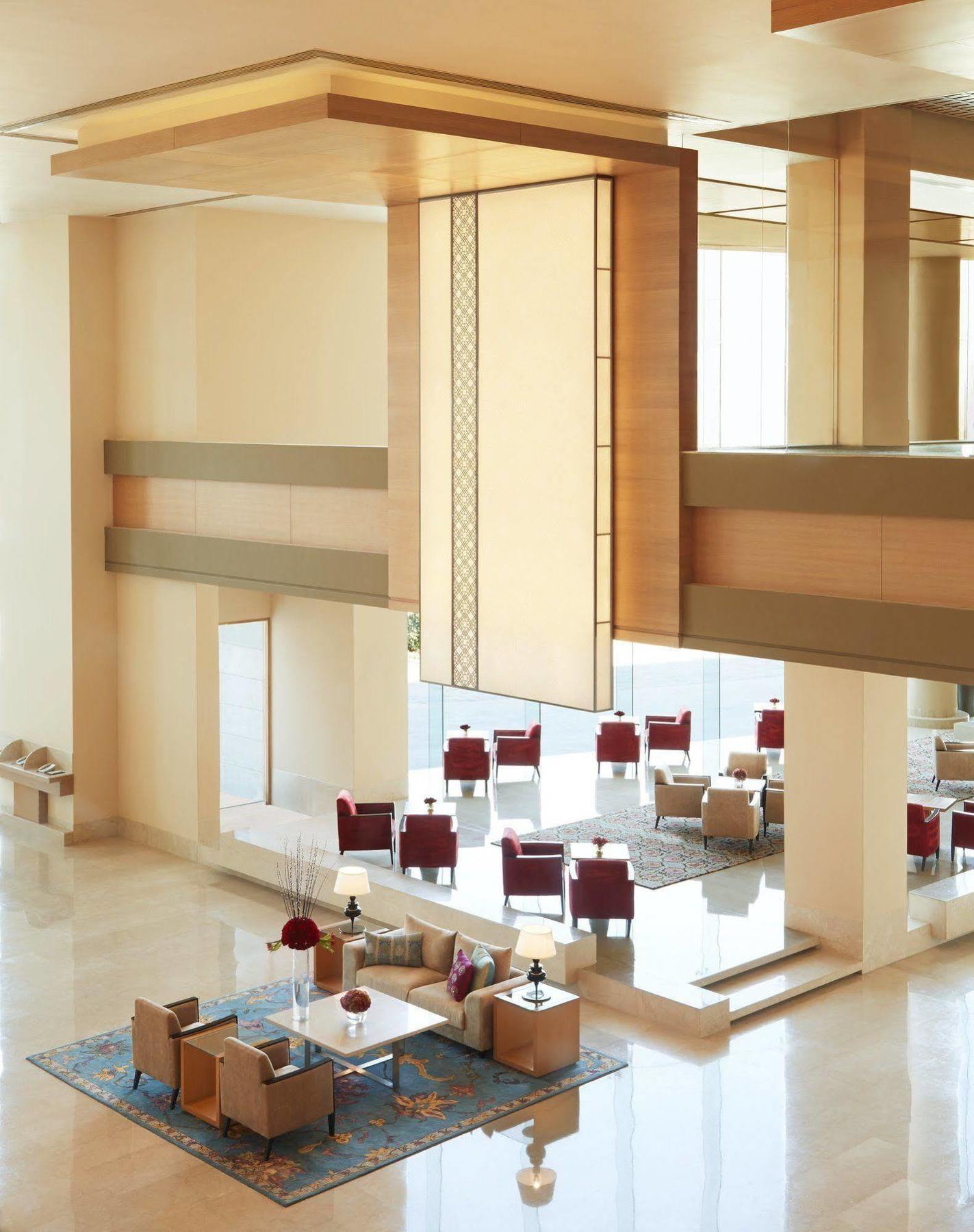 Taj Bangalore Devanahalli Екстер'єр фото The lobby of the hotel